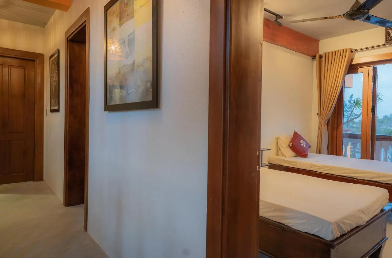Hidden Beach Pool Villas 会安 0*,